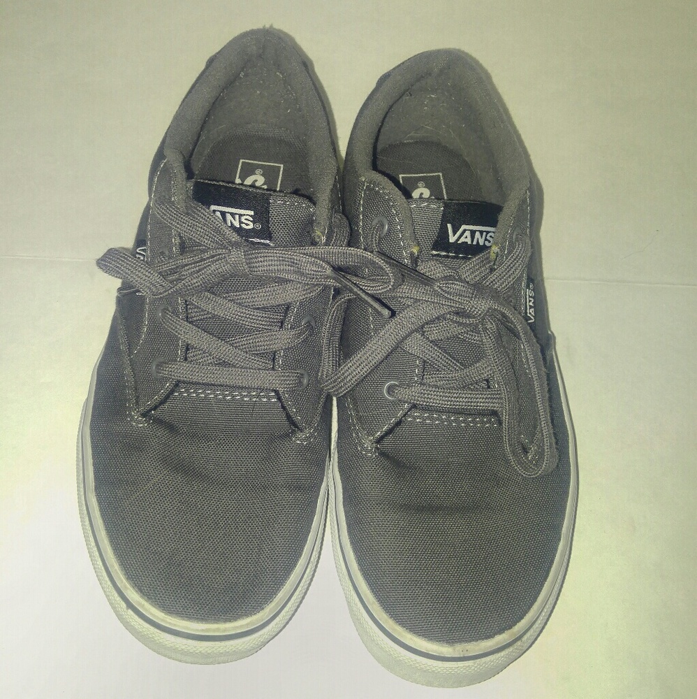 Really Nice Vans Boys Shoes Size 5